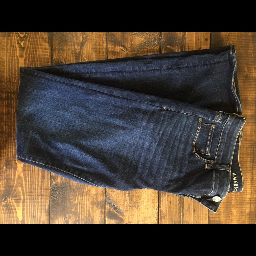 AEO Skinny Jeans.